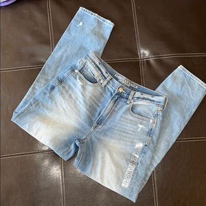 American Eagle Mom Jeans